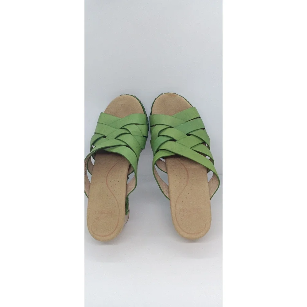 Dansko Women Green Leather Woven Slip On Wooden Wedge Sandals Clogs Size 38